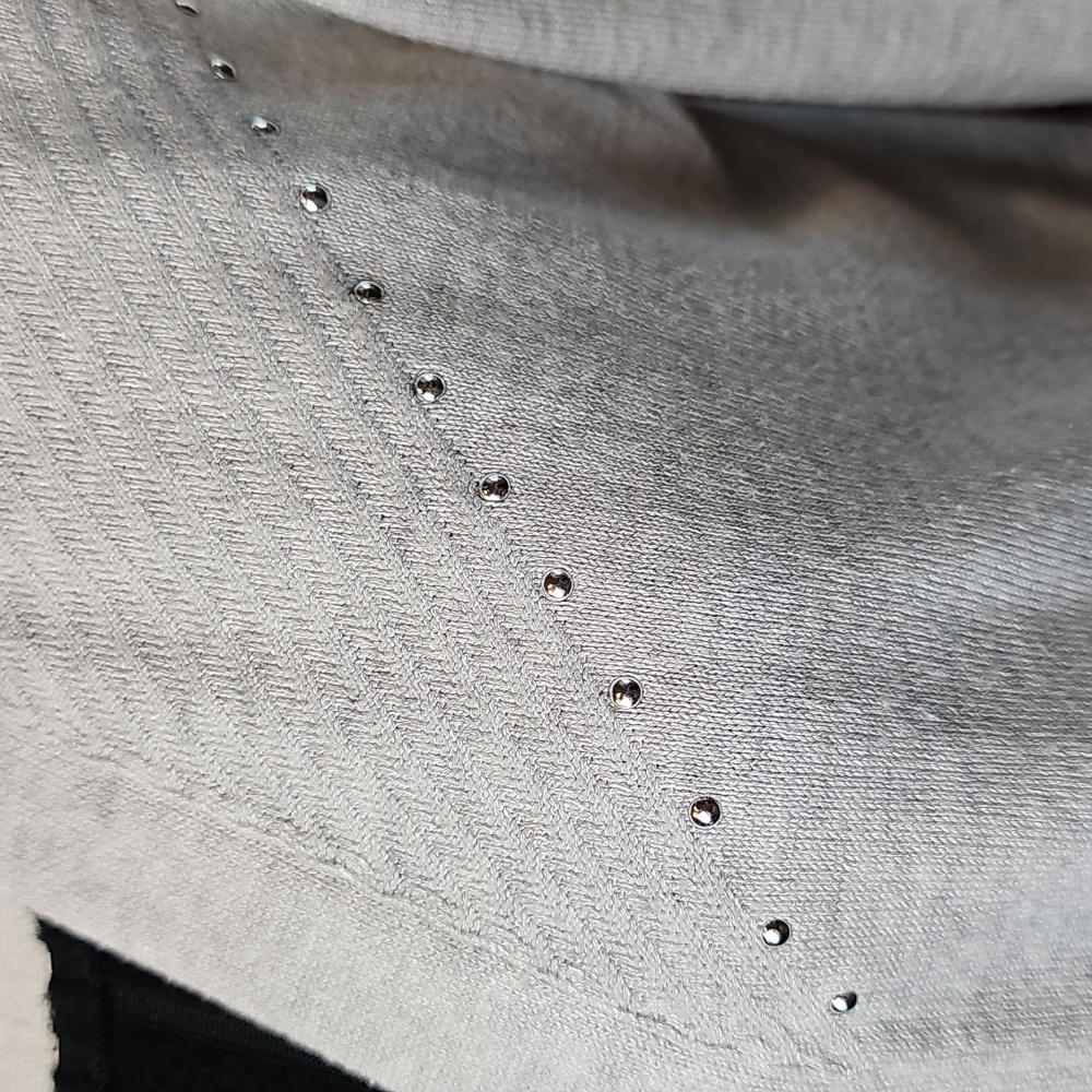 NEW RETROLOGY HEATHER GRAY LONG SLEEVE OPEN FRONT GROMMET CARDIGAN - Picture 3 of 16
